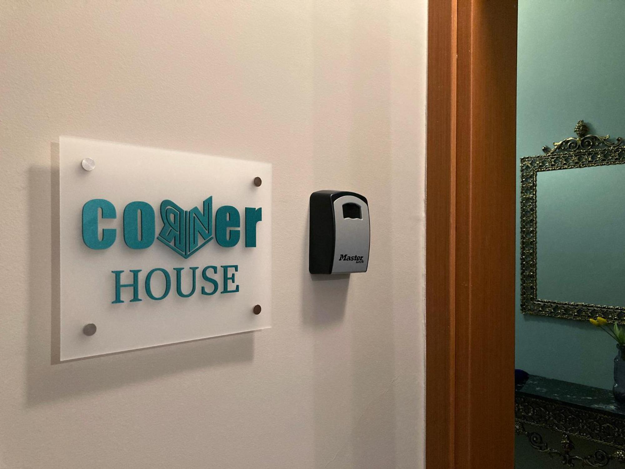 Corner House Apartman Kasztoriá Kültér fotó
