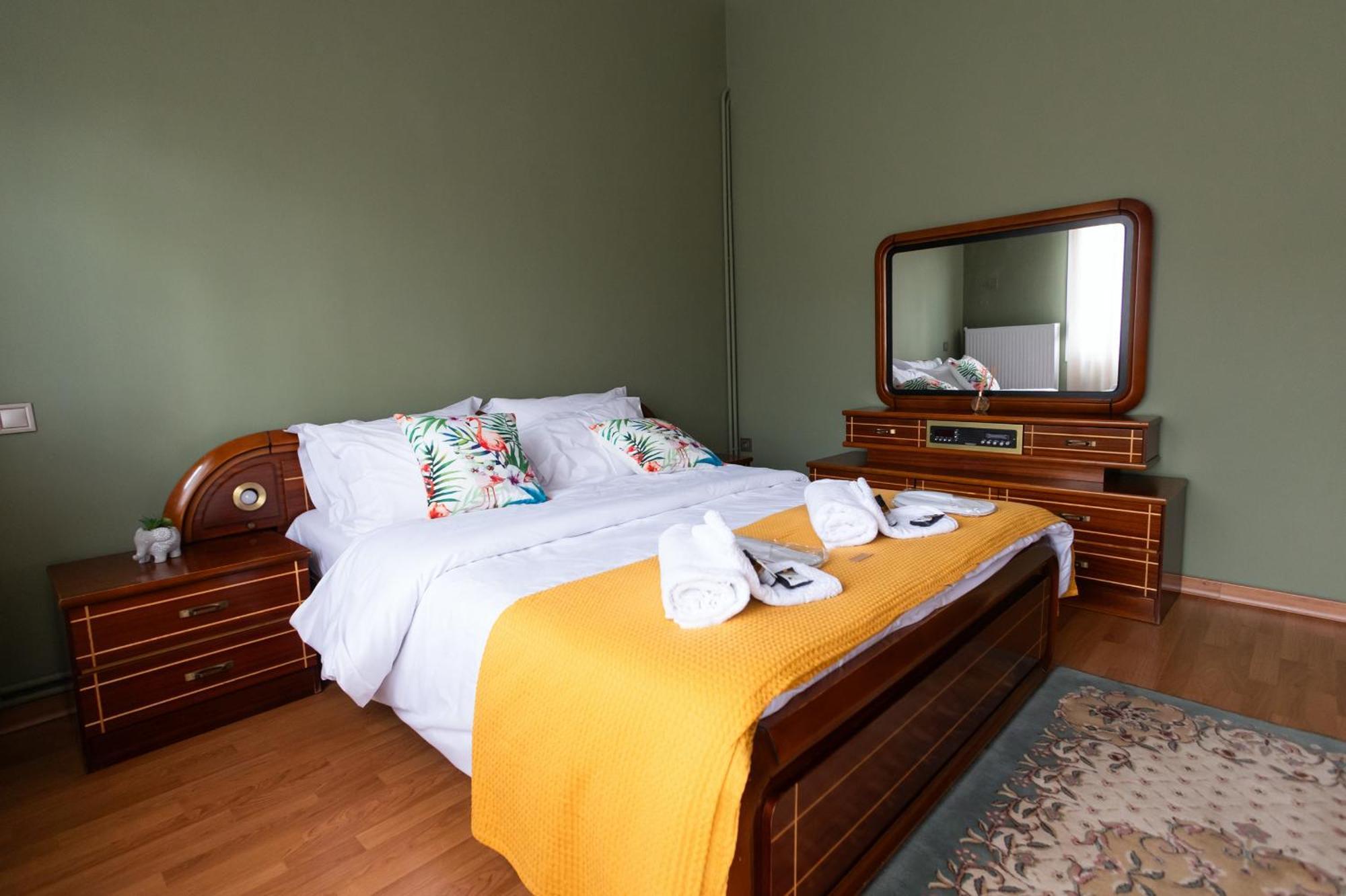 Corner House Apartman Kasztoriá Kültér fotó